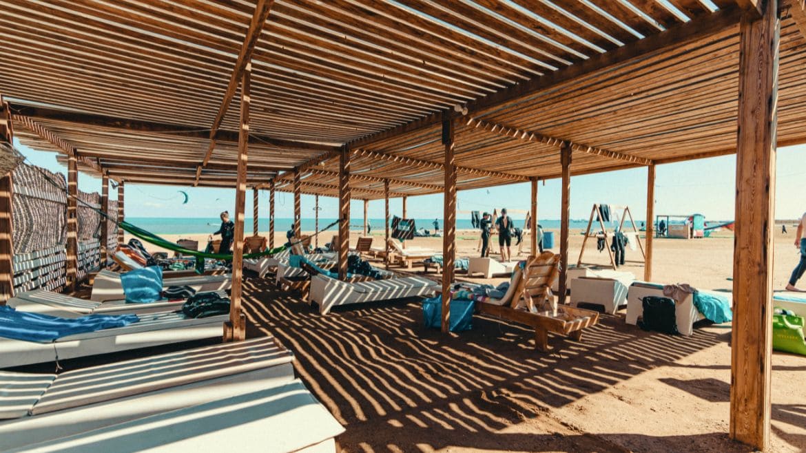 Hamata: Ausreichend Platz für eine kleine Pause