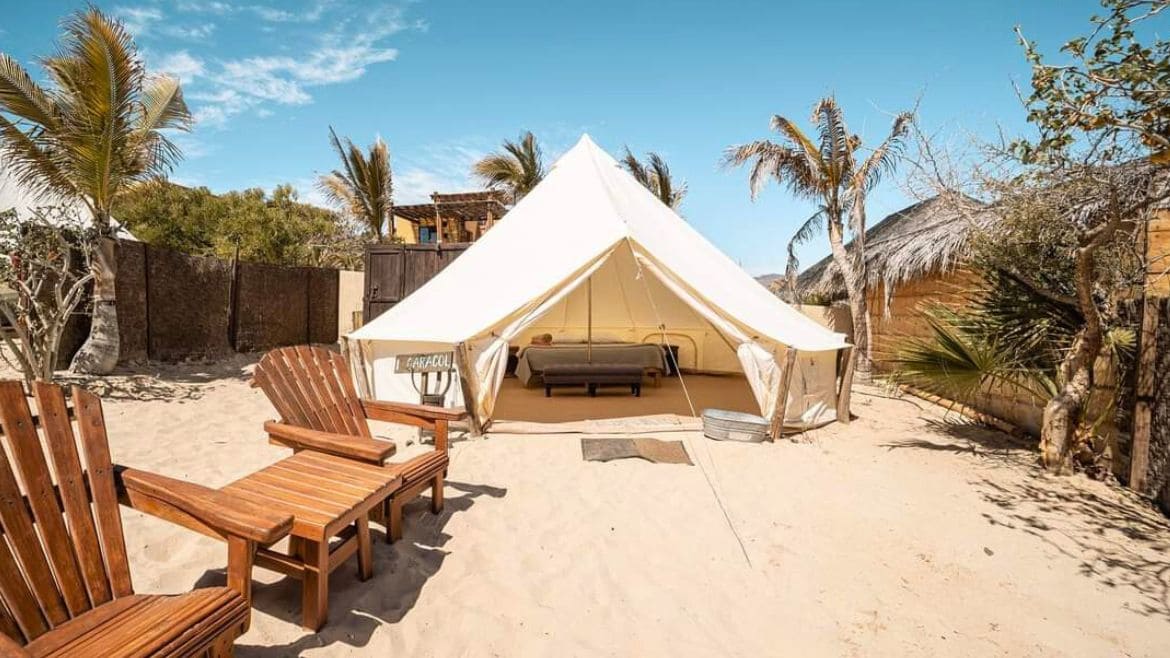 La Ventana: Außenbereich Zelt mit King Size Bett La Ventana: Außenbereich Zelt mit King Size Bett