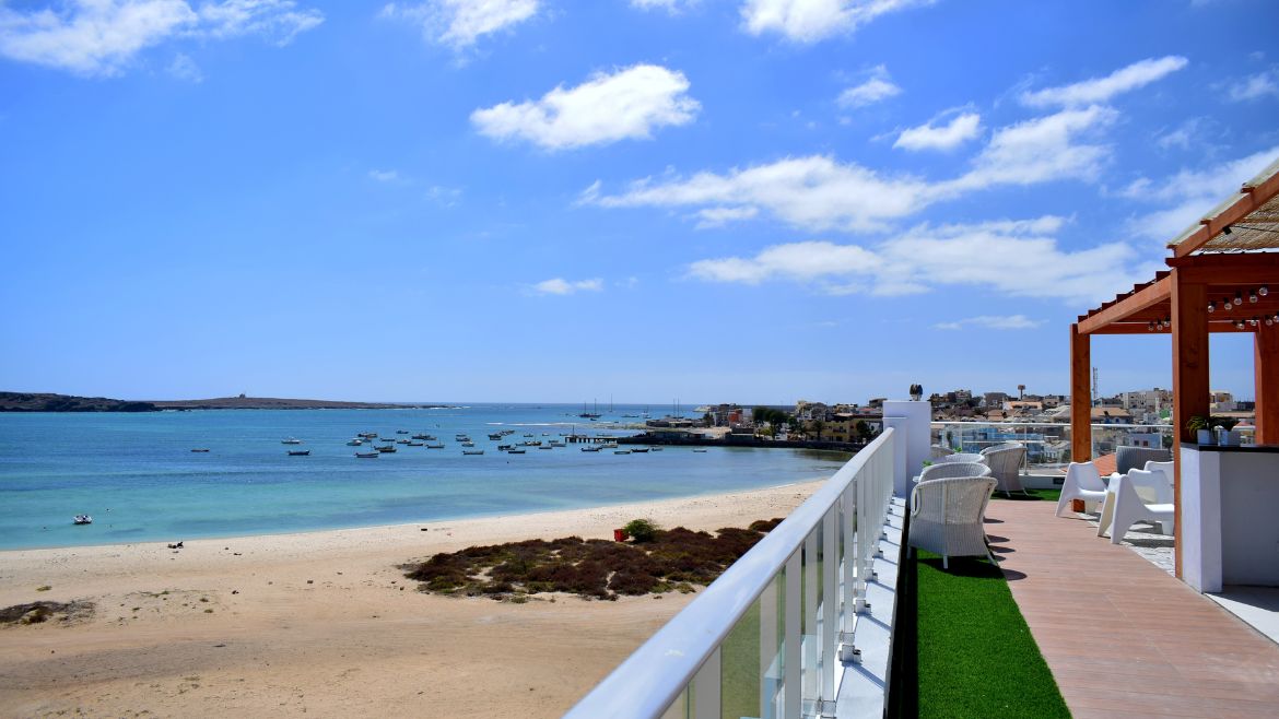 Boa Vista: Blick auf den Strand von der Terrasse des Surfhotel aus
