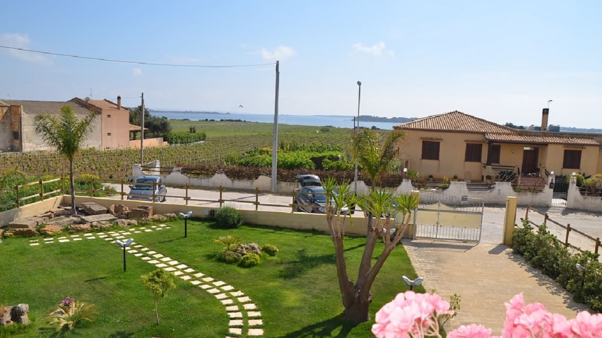Marsala: Blick vom Balkon des Kitehauses