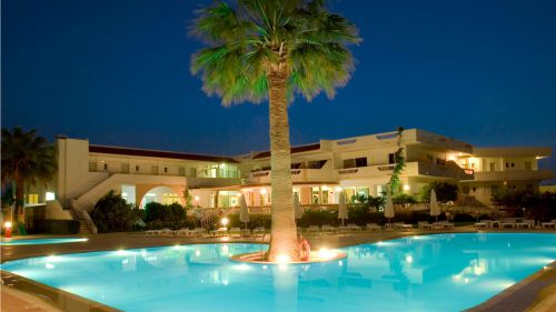 Theologos: Das Surfhotel