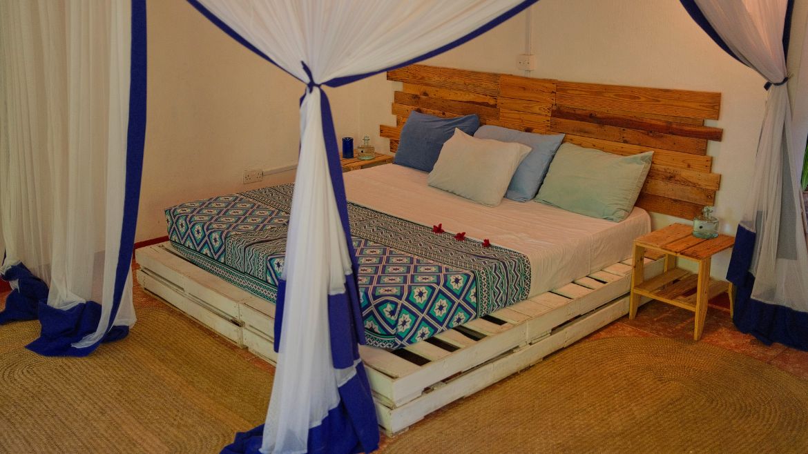 Kilifi: Blick in die Cottage Superior Suite im Obergeschoss