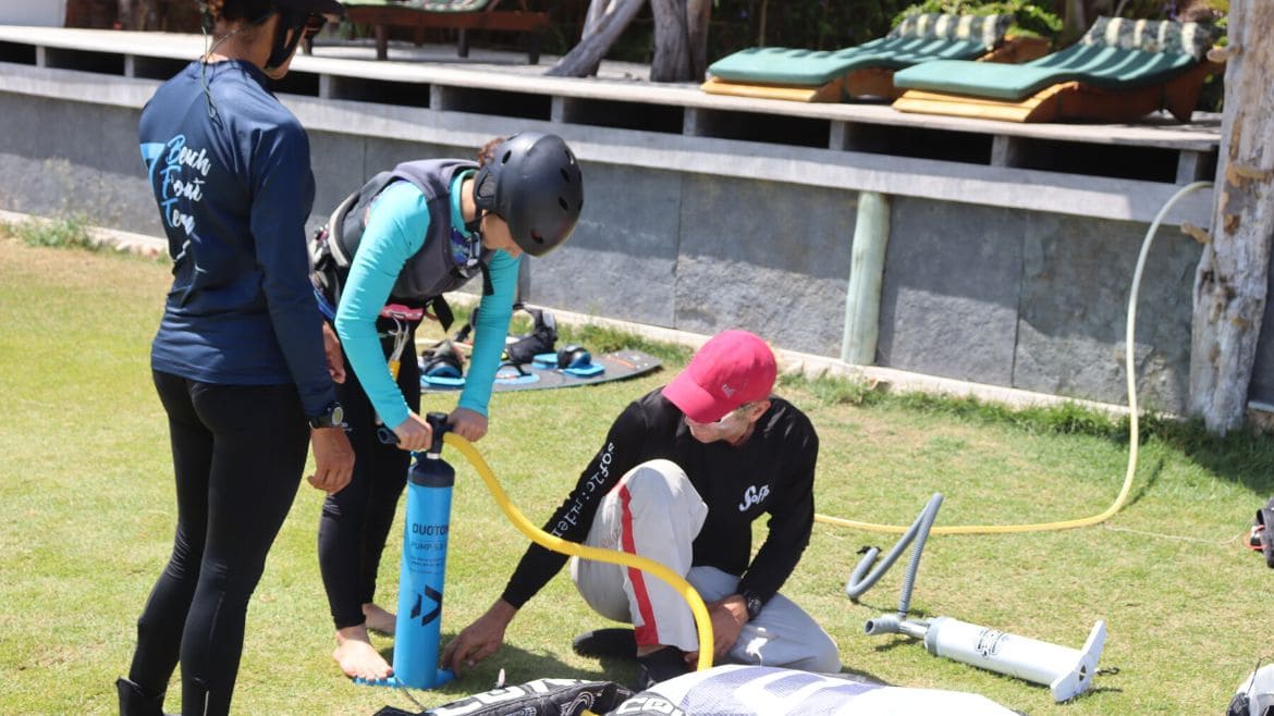 Ihla do Guajiru: Kiteaufbau während der Schulung