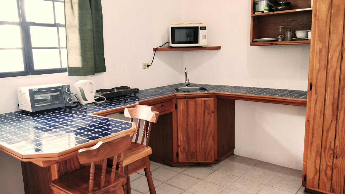 Tobago: Kleiner Kochbereich in den Studios I