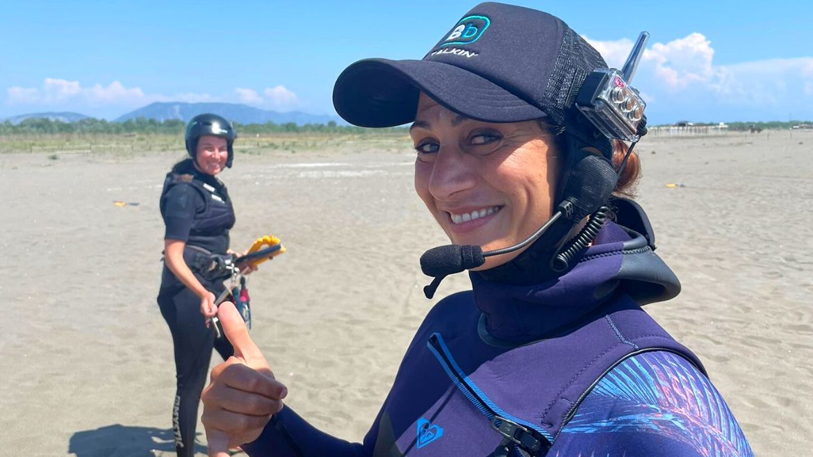 Ulcinj: Lehrerin Daria an der Kite- und Wingsurf Station
