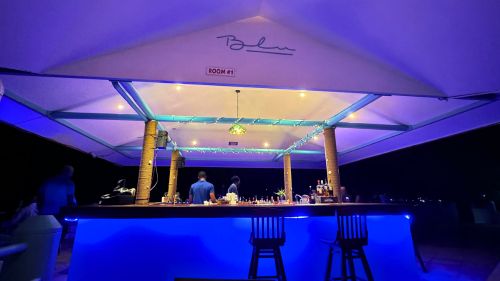 Tobago: Bars- und Restaurants in der Nähe