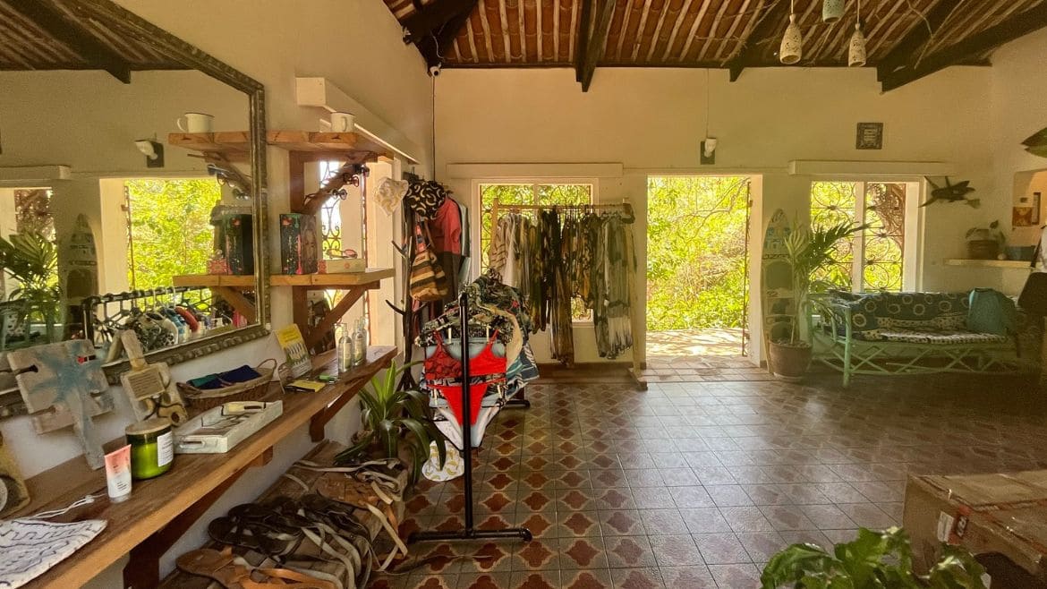 Kilifi: Kleiner Shop-Bereich