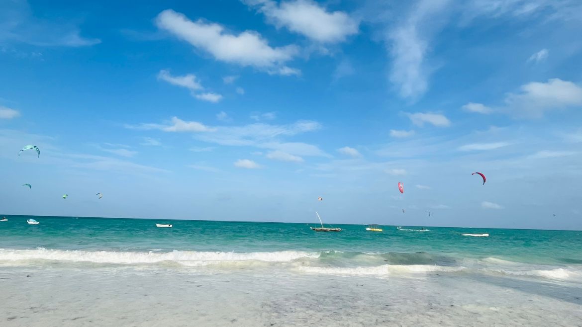 Riesige Flachwasserlagune 