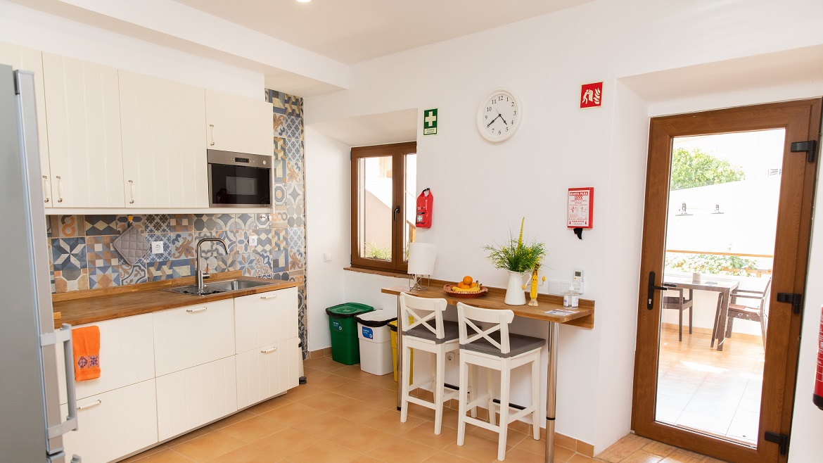 Algarve: Übersicht der Gemeinschatfsküche